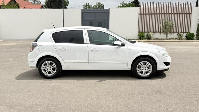 Opel Astra-8