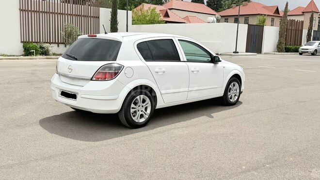 Opel Astra-9