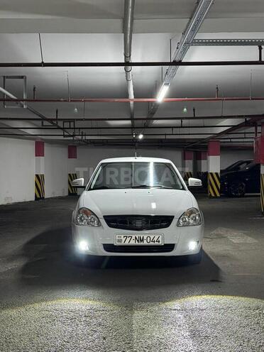 LADA (VAZ) Priora-1
