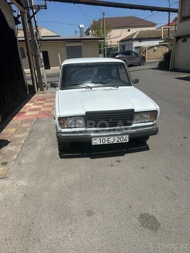 LADA (VAZ) 2107-1