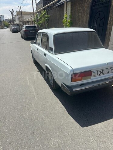 LADA (VAZ) 2107-5