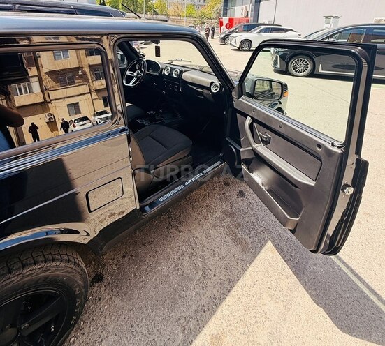 LADA (VAZ) Niva-4