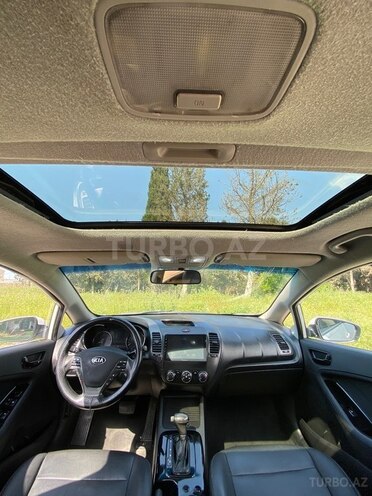 Kia Cerato-3
