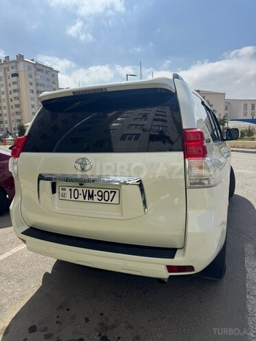 Toyota Land Cruiser Prado-2