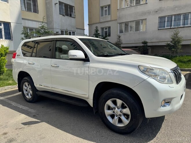 Toyota Land Cruiser Prado-12