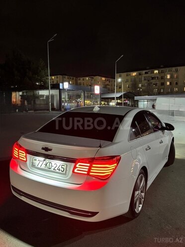 Chevrolet Cruze-11