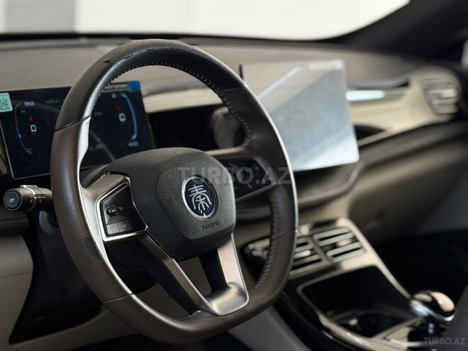 BYD Qin Plus-7