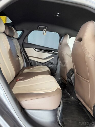 BYD Qin Plus-10
