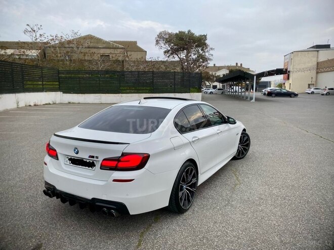 BMW 528-5