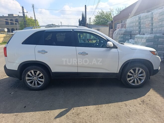 Kia Sorento-4