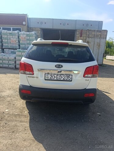 Kia Sorento-3