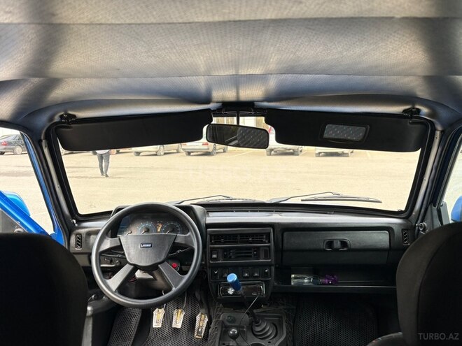 LADA (VAZ) Niva-12