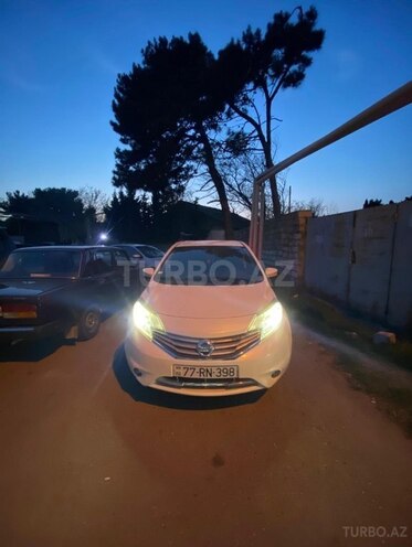 Nissan Note-2