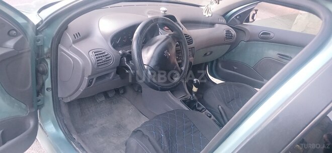 Peugeot 206-14