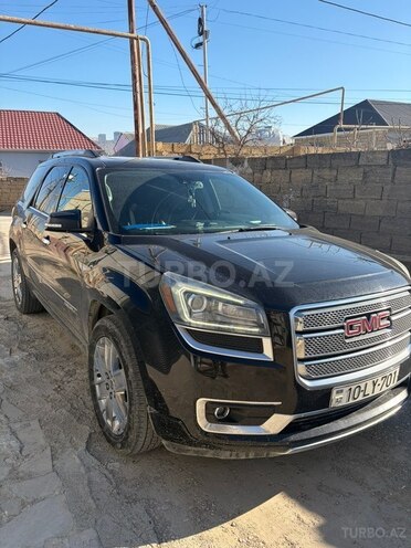GMC Acadia-2