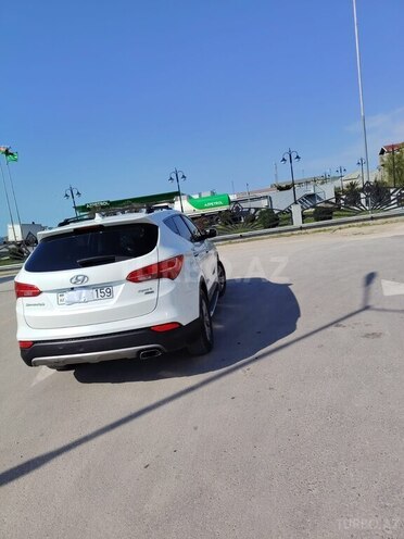 Hyundai Santa Fe-6