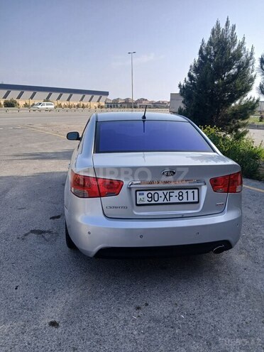 Kia Cerato-4