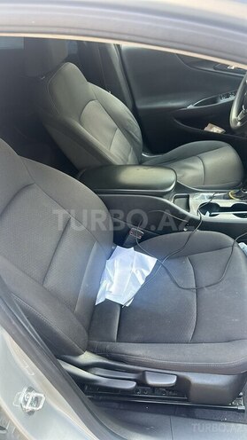 Chevrolet Malibu-7