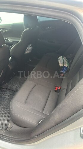 Chevrolet Malibu-6