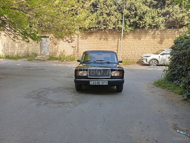 LADA (VAZ) 2107-8