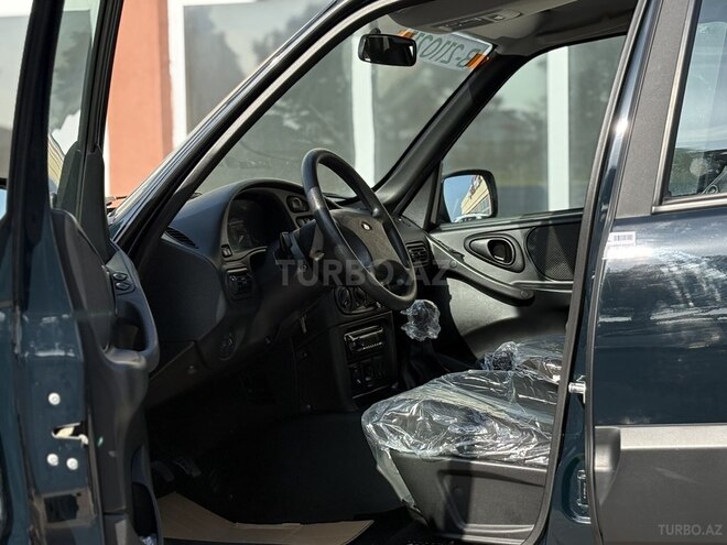 LADA (VAZ) Niva Travel 2024, 10,800 km - 1.7 л - Sumqayıt