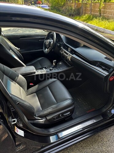 Lexus ES 250-8