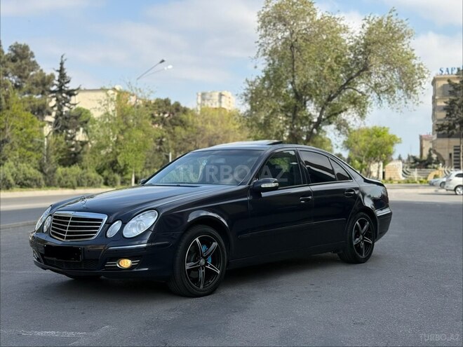 Mercedes E 220-2
