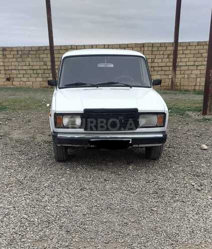 LADA (VAZ) 2107-1