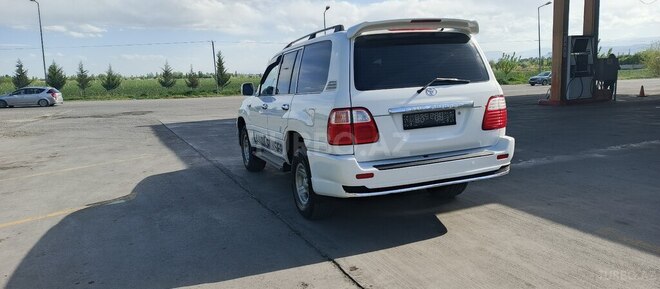 Toyota Land Cruiser-5