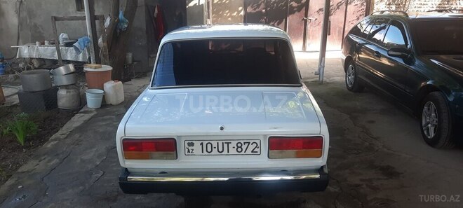 LADA (VAZ) 2107-4