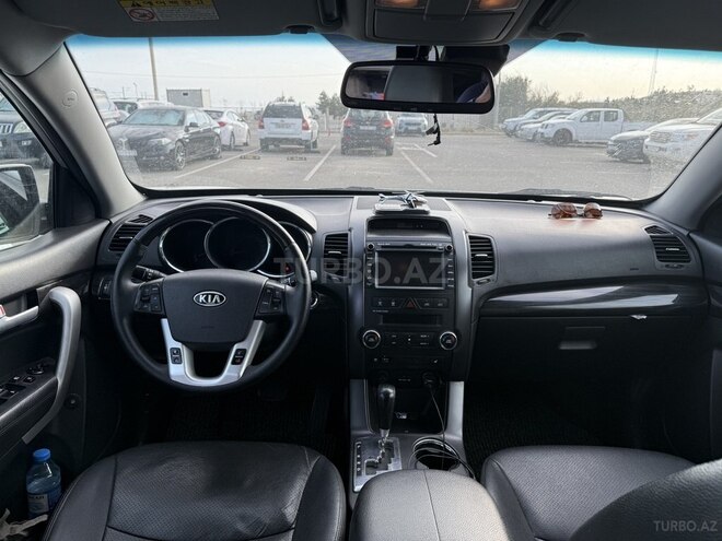 Kia Sorento-2