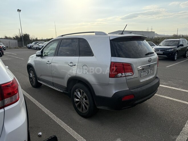 Kia Sorento-3