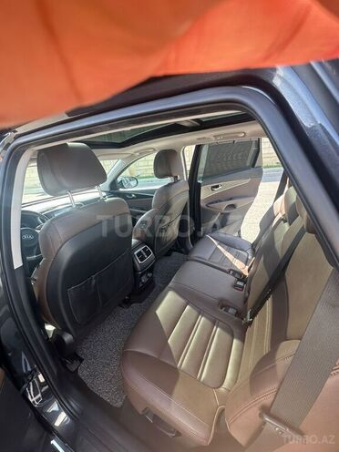 Kia Sorento-14