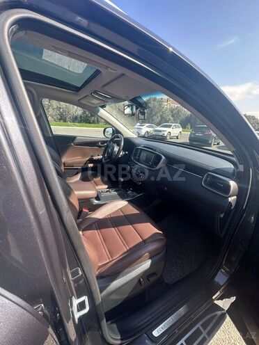 Kia Sorento-6