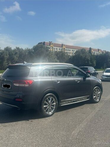 Kia Sorento-17