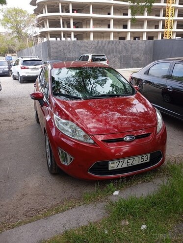 Ford Fiesta-4