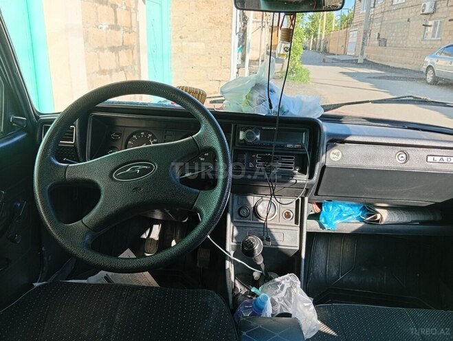 LADA (VAZ) 2107-2