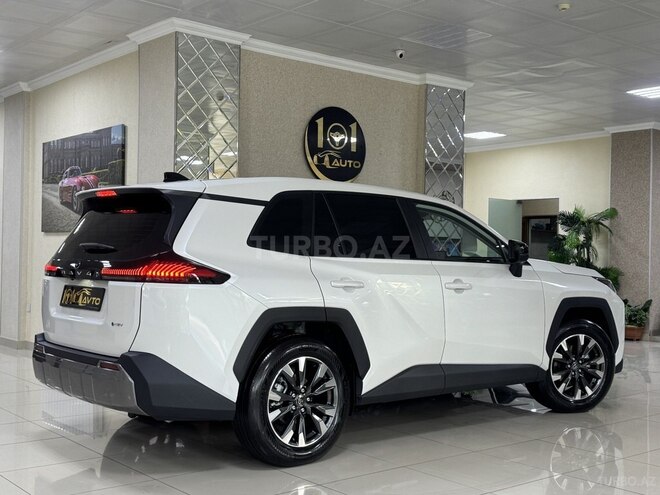 Toyota RAV4-7