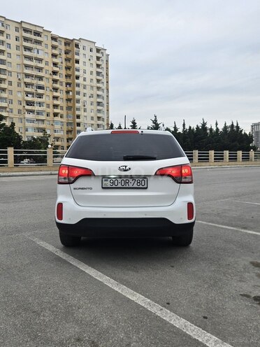 Kia Sorento-2