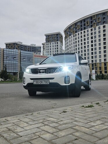 Kia Sorento-8