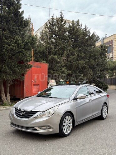 Hyundai Sonata-3