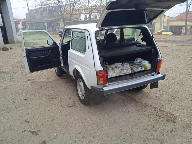 LADA (VAZ) Niva-4