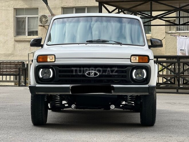 LADA (VAZ) Niva-17