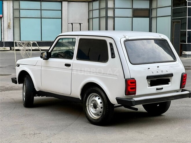 LADA (VAZ) Niva-3