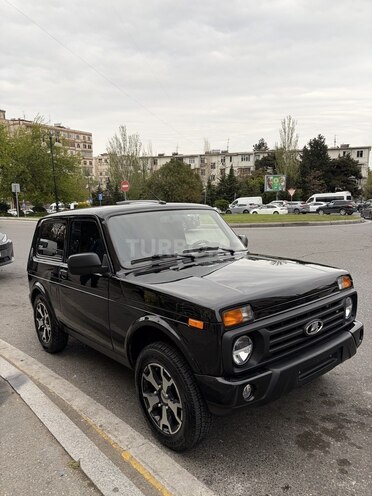 LADA (VAZ) Niva-4