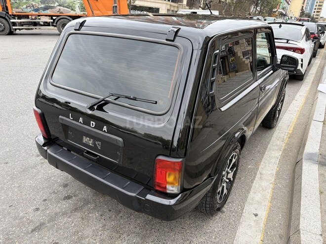 LADA (VAZ) Niva-12