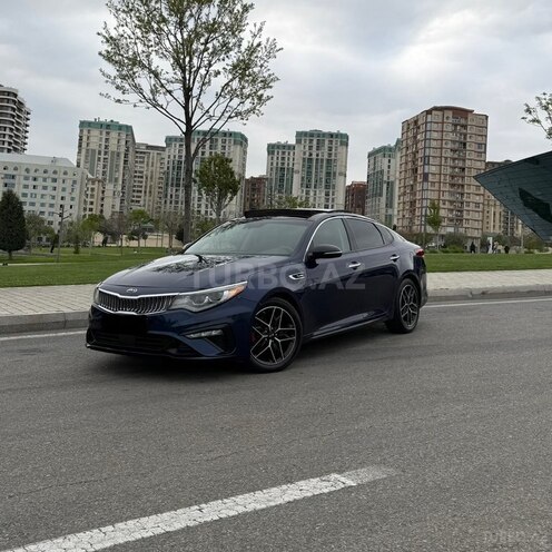 Kia Optima-4