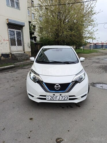 Nissan Note-1