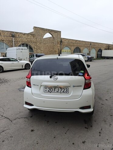 Nissan Note-4