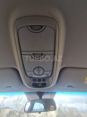 Kia Sorento-16